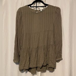 American Eagle peasant top